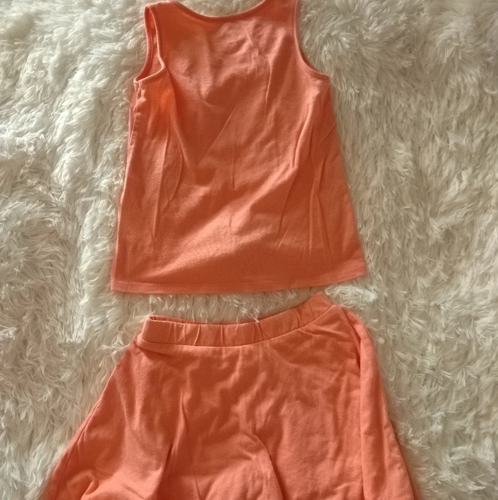 10/$40 The Children's Place Girl's 2pc. Outfit - Picture 2 of 2